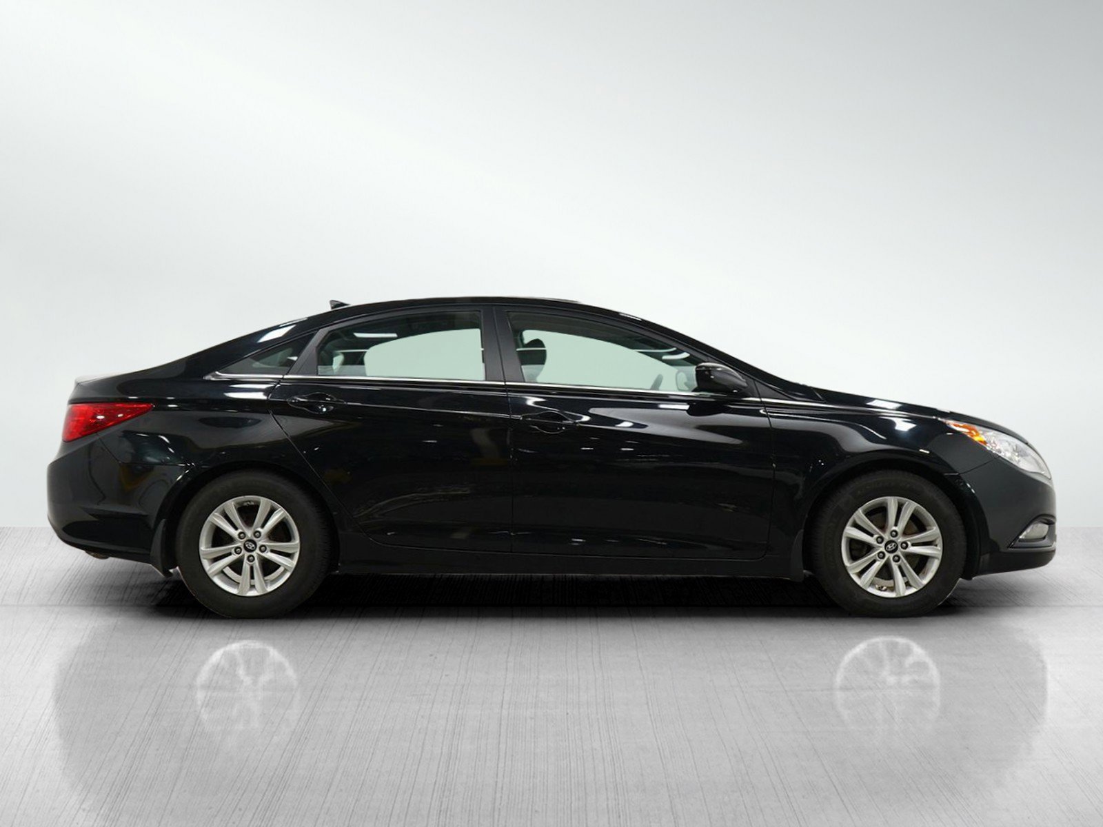 2013 Hyundai Sonata GLS photo 6