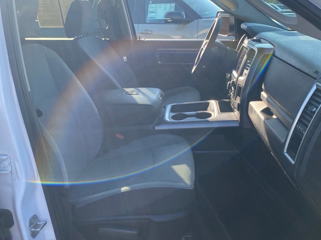 2023 Ram 1500 Classic SLT photo 14