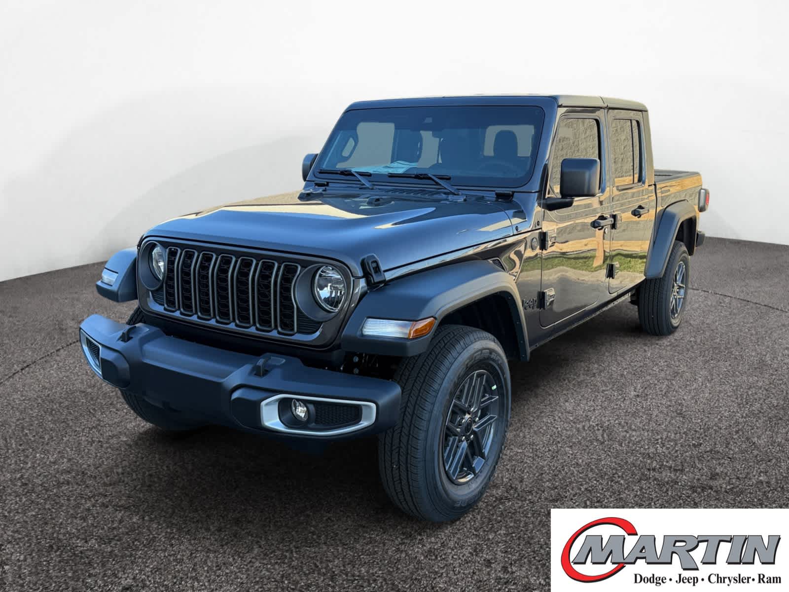 2025 Jeep Gladiator Sport S's photo