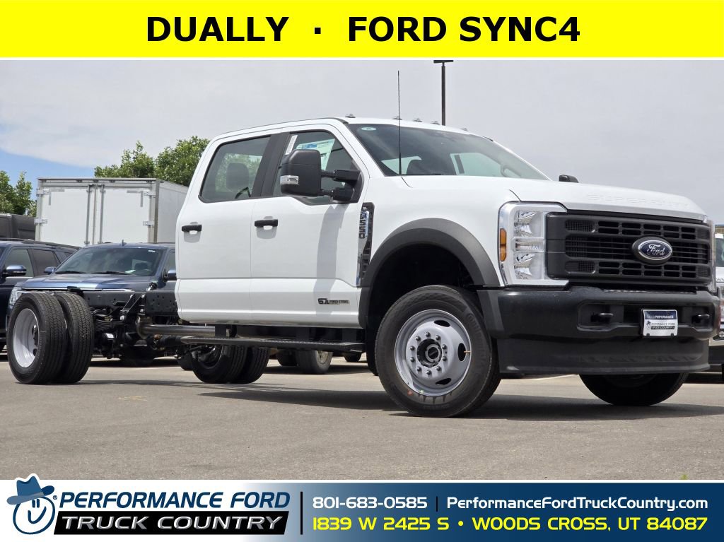 2025 Ford F-550 Super Duty Chassis Cab XL's photo