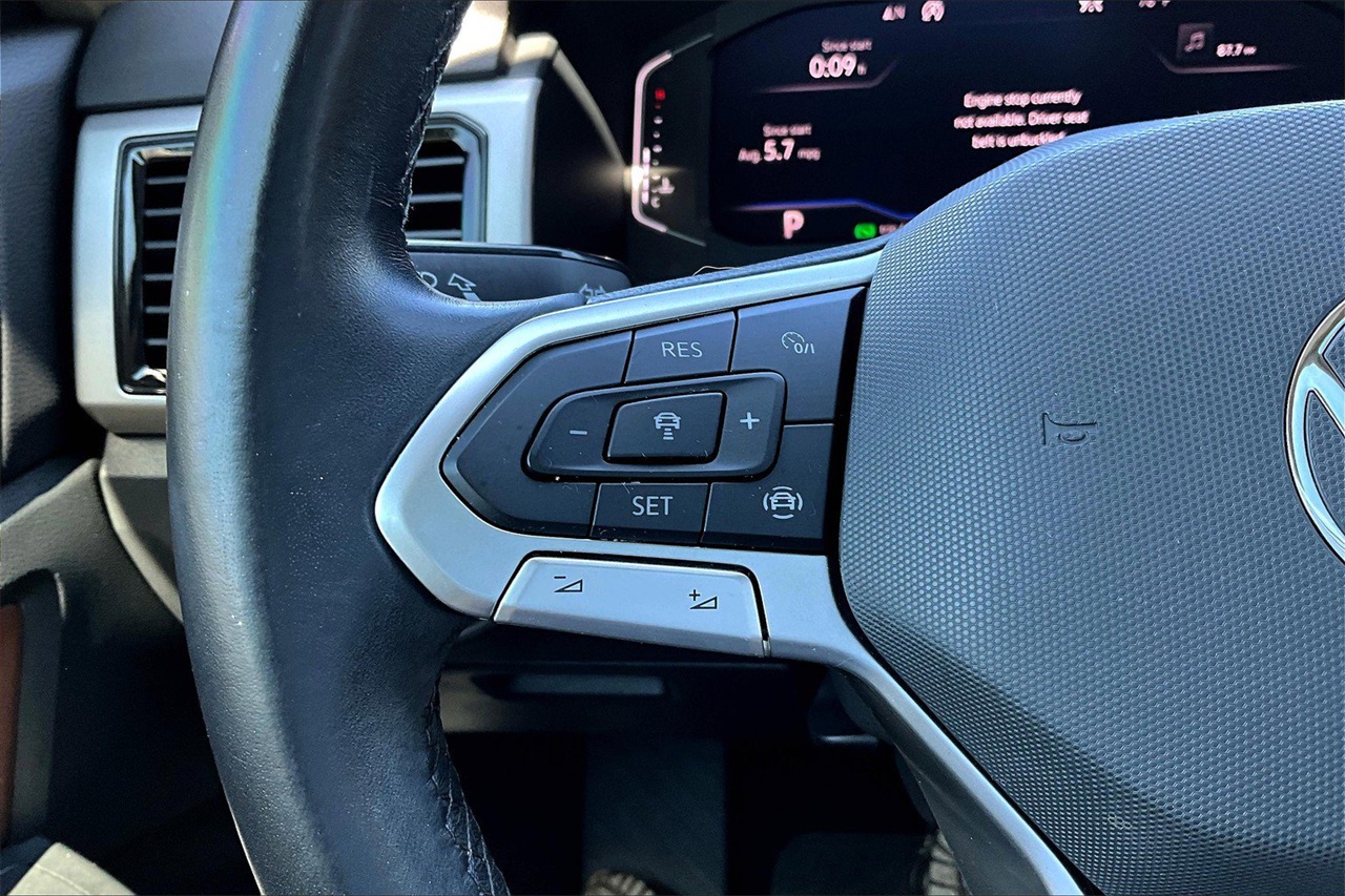 2021 Volkswagen Atlas SEL photo 26