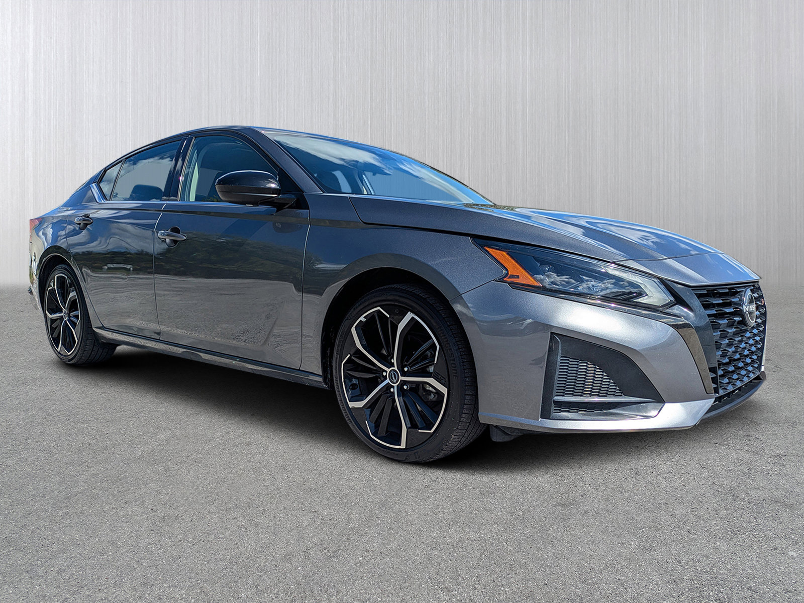 2024 Nissan Altima SR