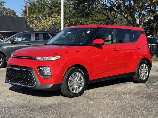 2022 Kia Soul LX S X-Line photo 2