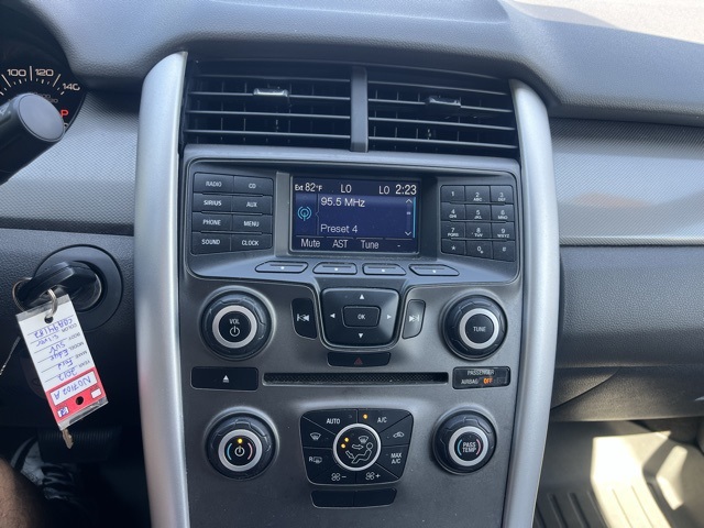 2012 Ford Edge SEL photo 18