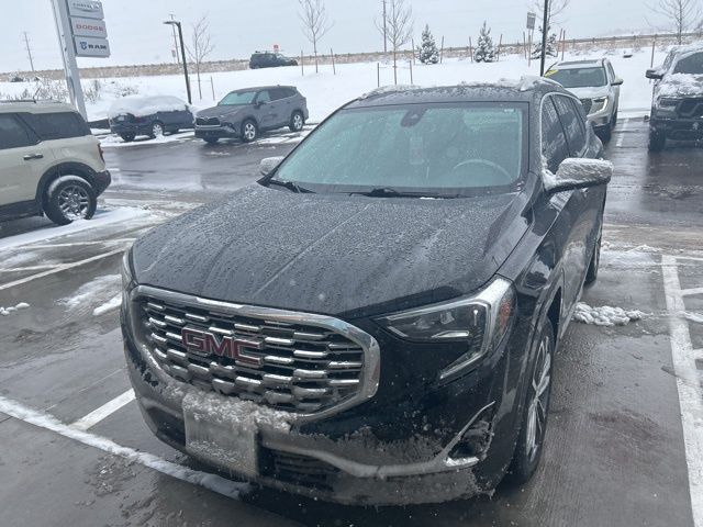 2018 Gmc Terrain Denali photo 2