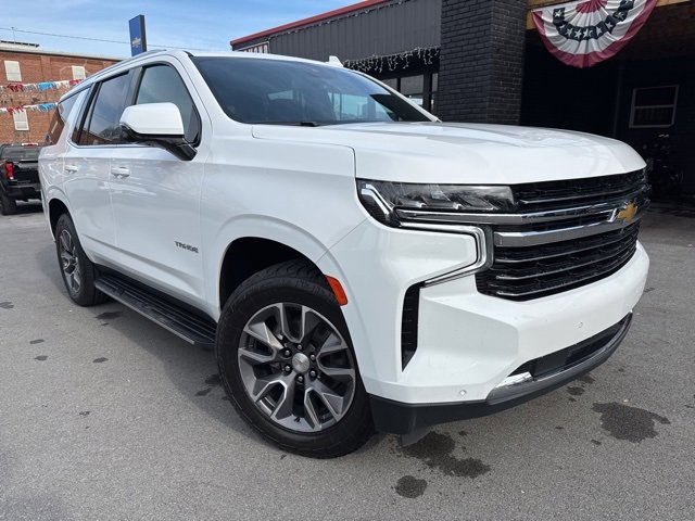 2023 Chevrolet Tahoe LT photo 3