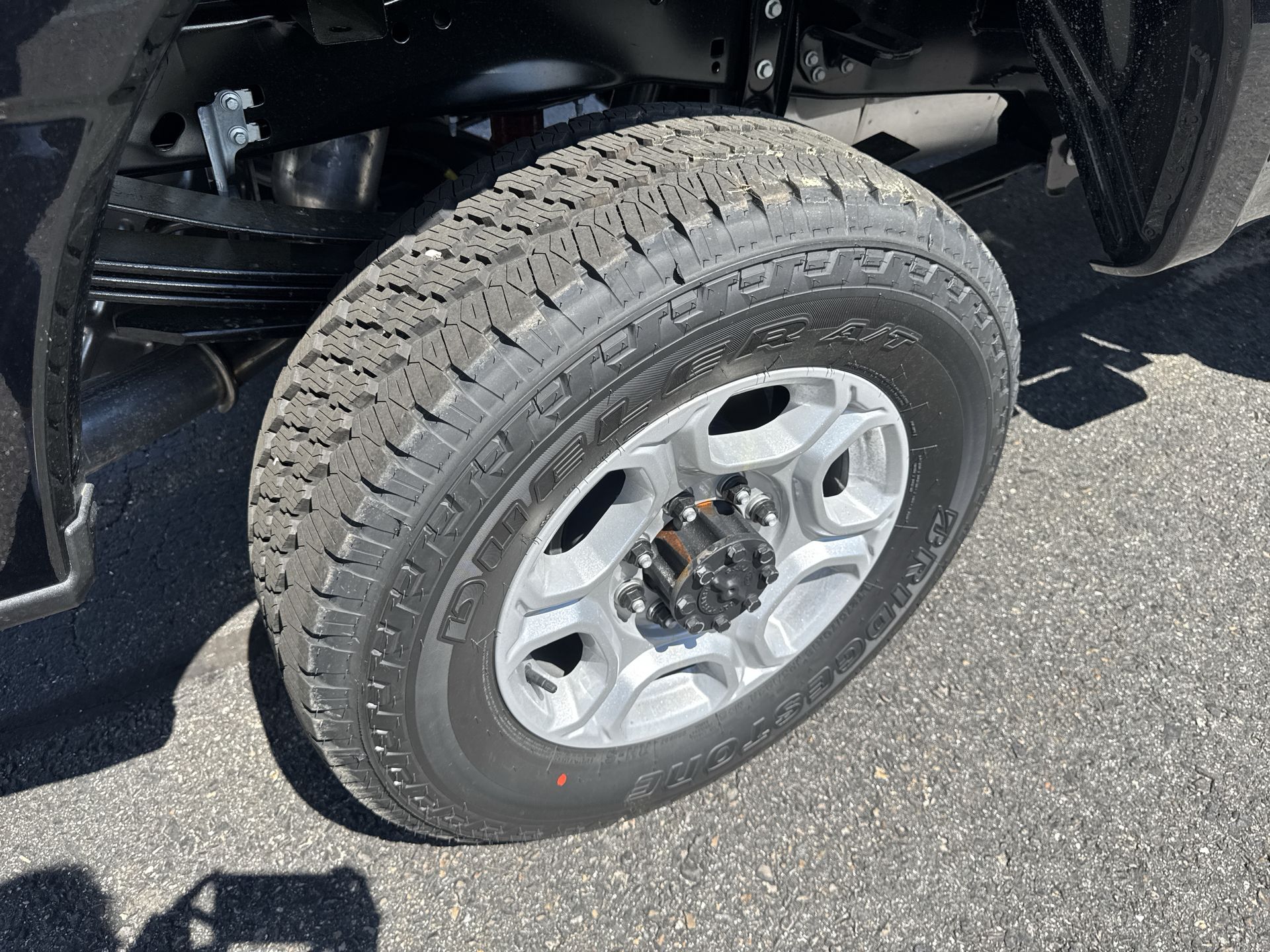 2025 Ford F-350 XLT photo 2