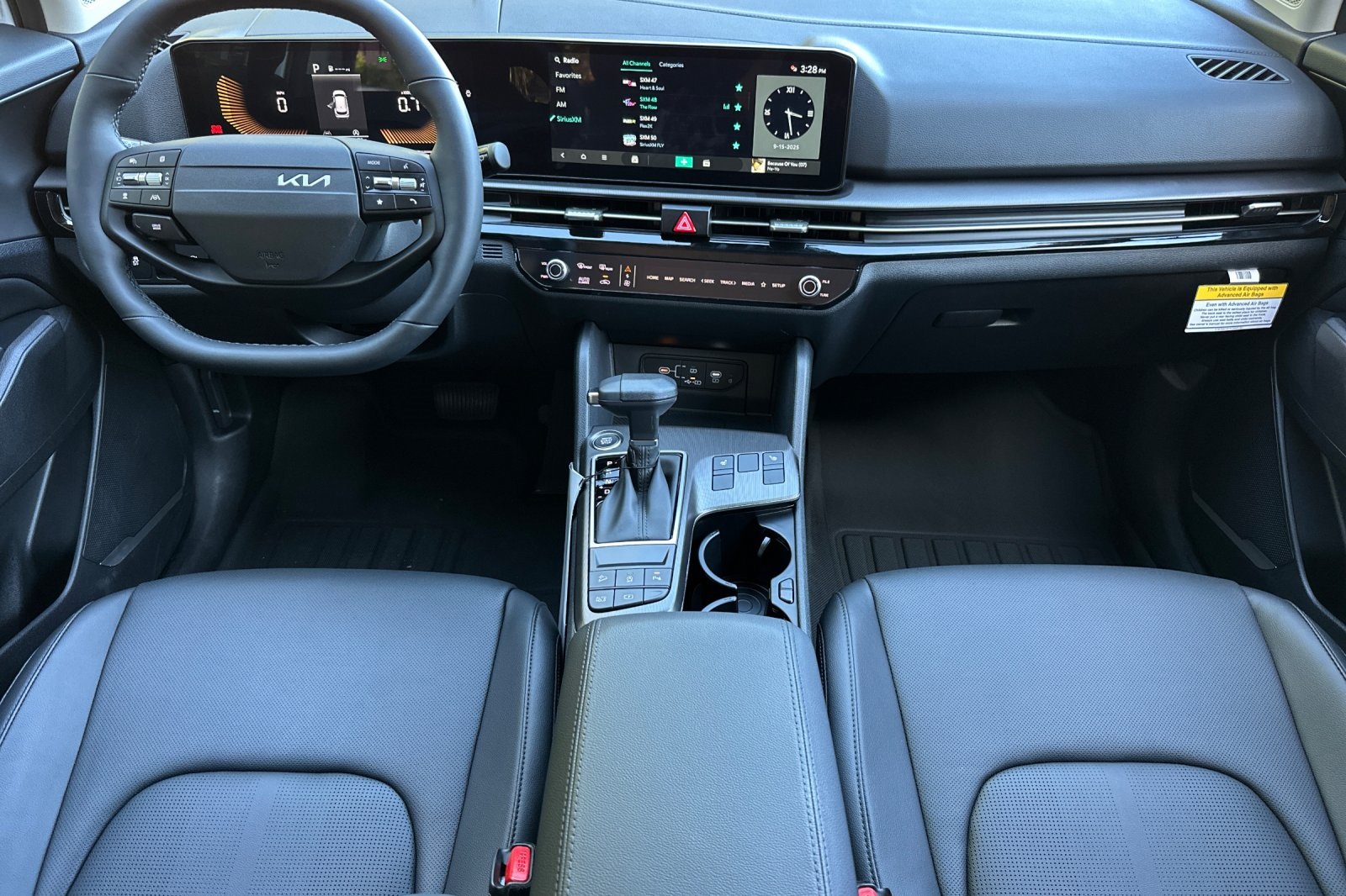 2026 Kia Sportage EX photo 8