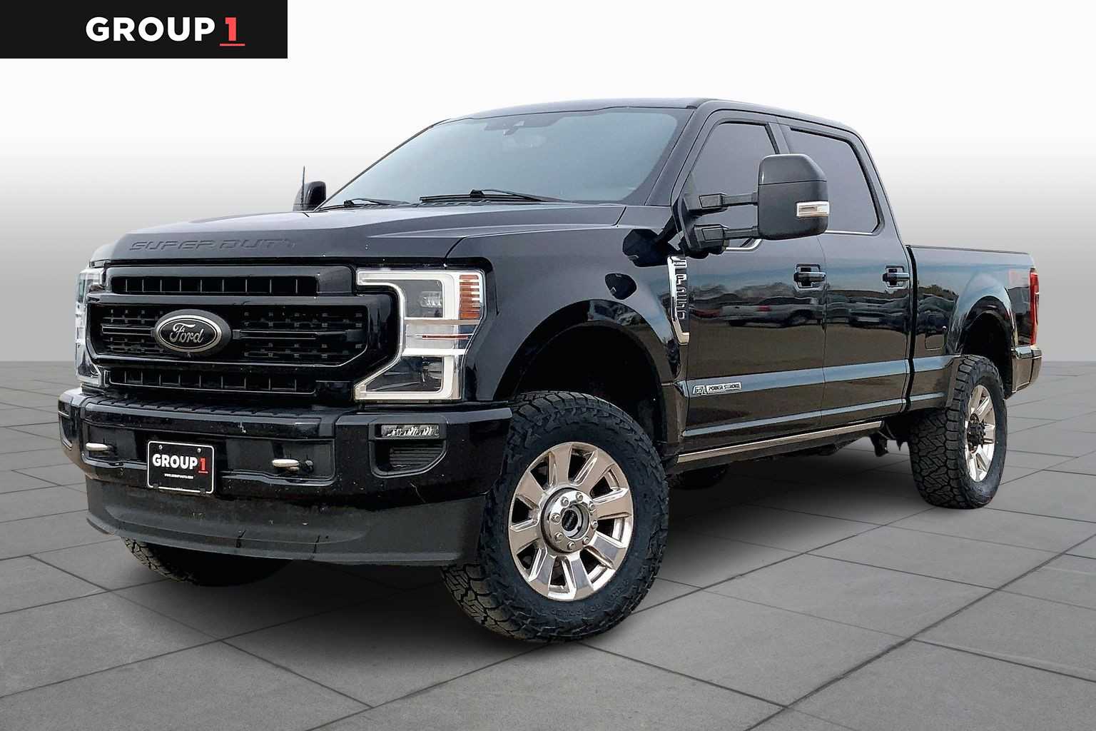 2020 Ford F-250 Super Duty Platinum's photo
