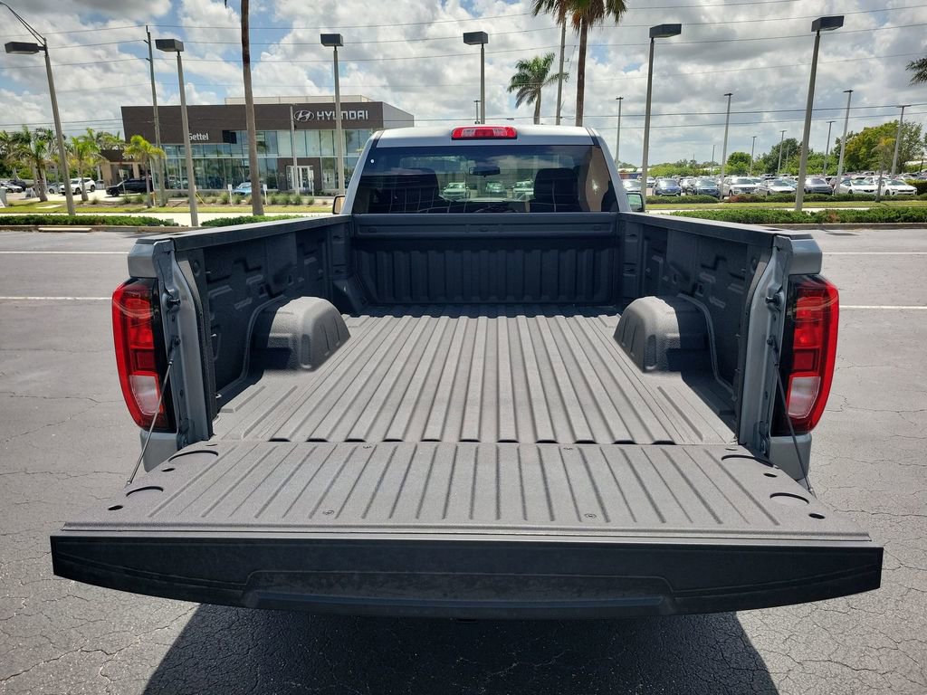 2025 Gmc Sierra Base photo 22