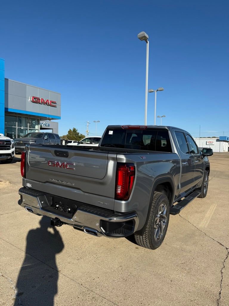 2026 Gmc Sierra 1500 SLT photo 2