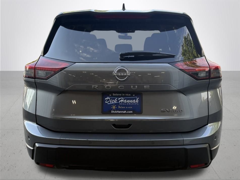2024 Nissan Rogue SV photo 8