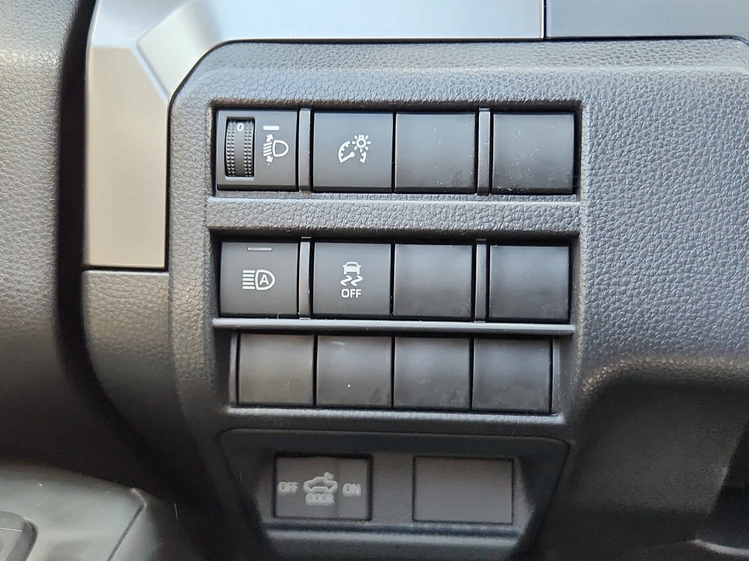 2025 Toyota Tacoma TRD Sport Double Cab photo 13