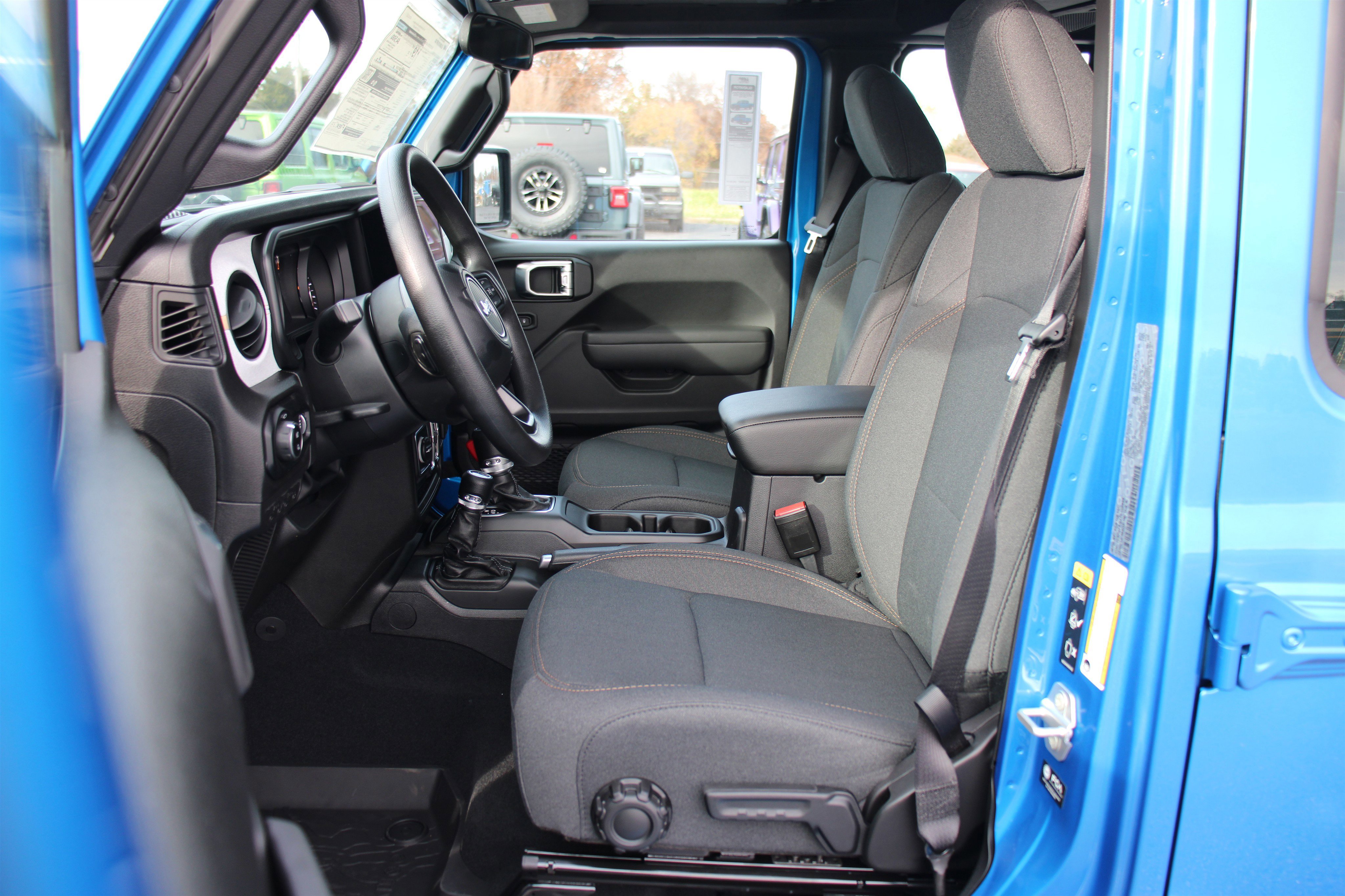 2026 Jeep Gladiator Sport photo 2