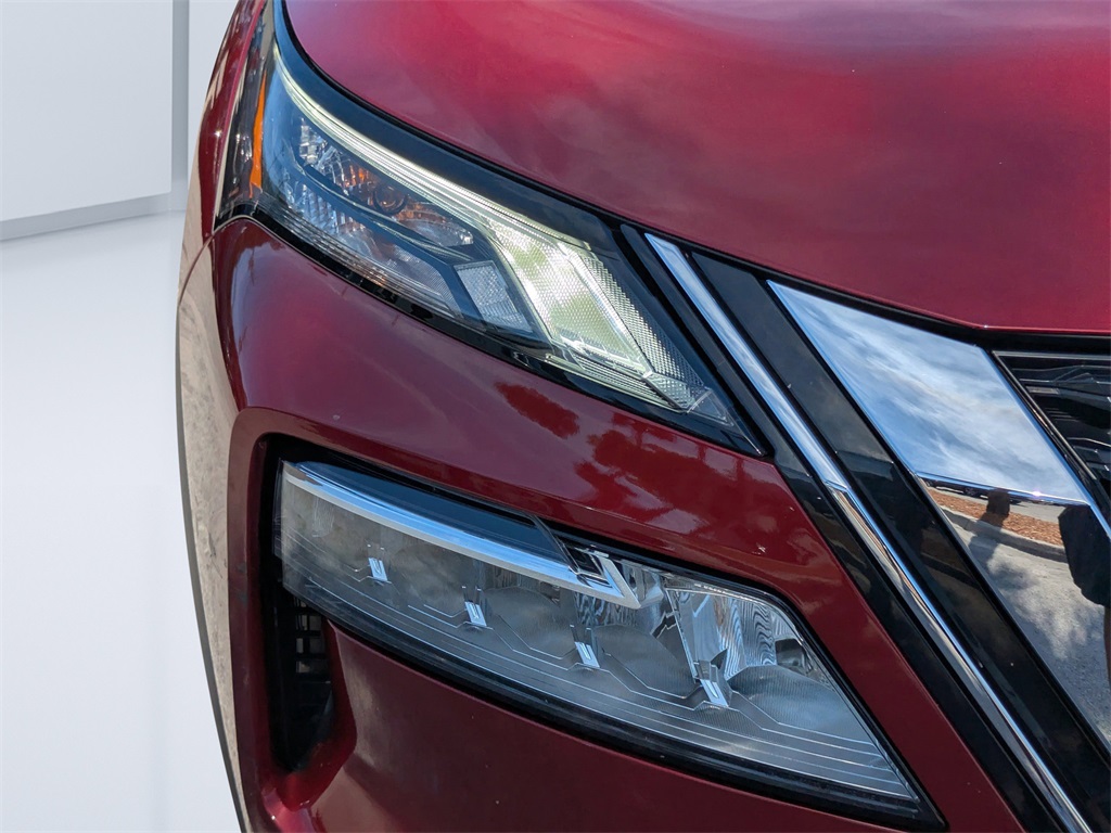 2023 Nissan Rogue SV photo 9