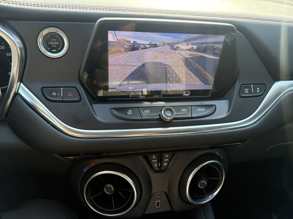 2021 Chevrolet Blazer 2LT photo 26