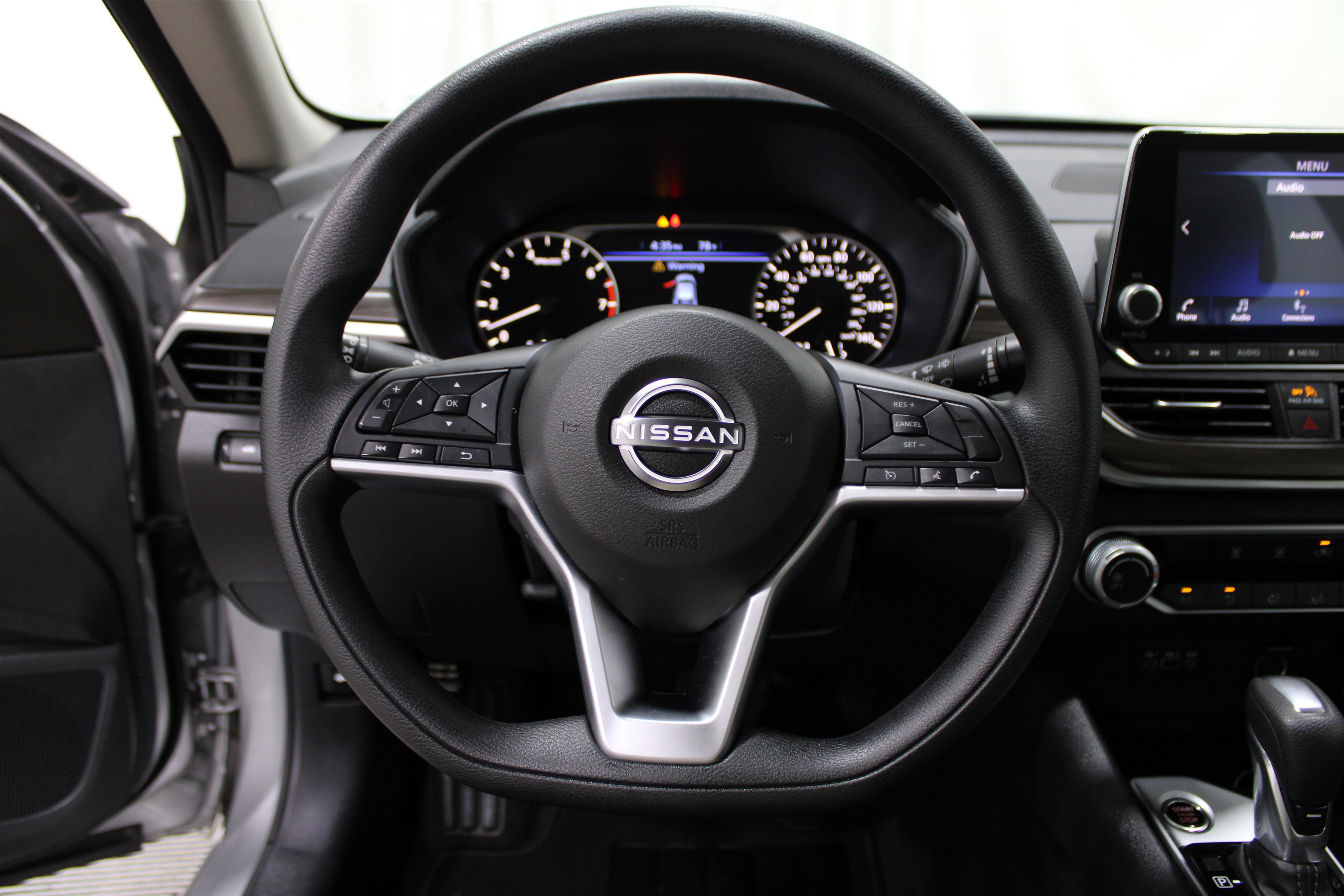 2024 Nissan Altima 2.5 SV photo 8