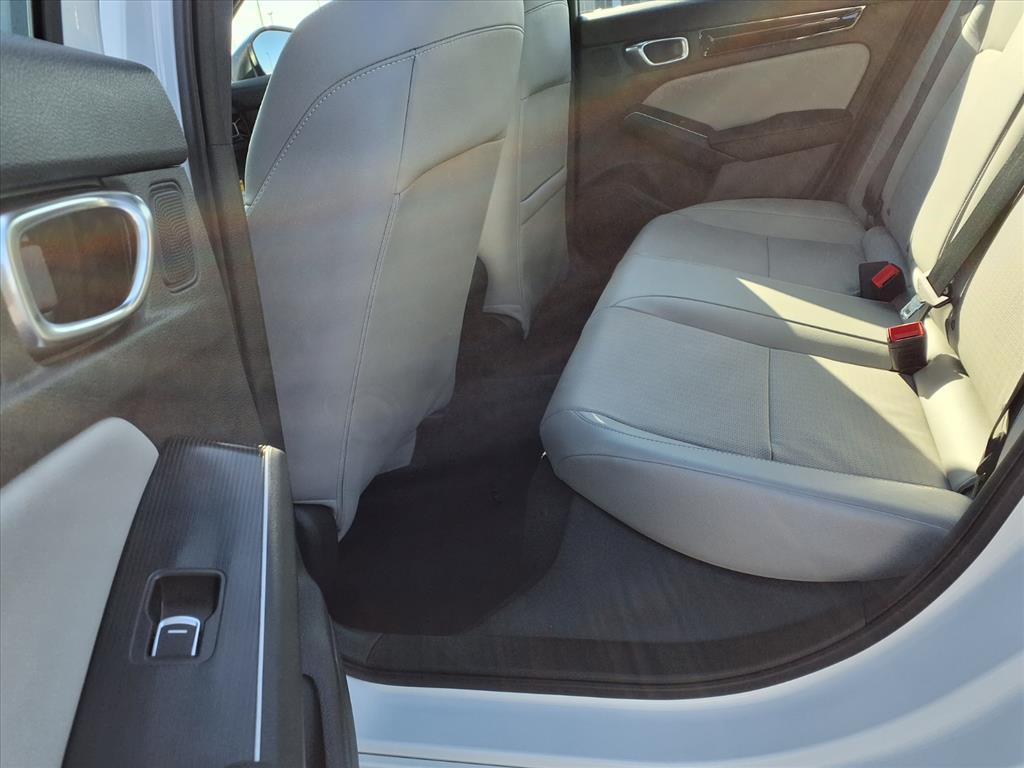 2026 Honda Civic Hybrid Sport Touring photo 4
