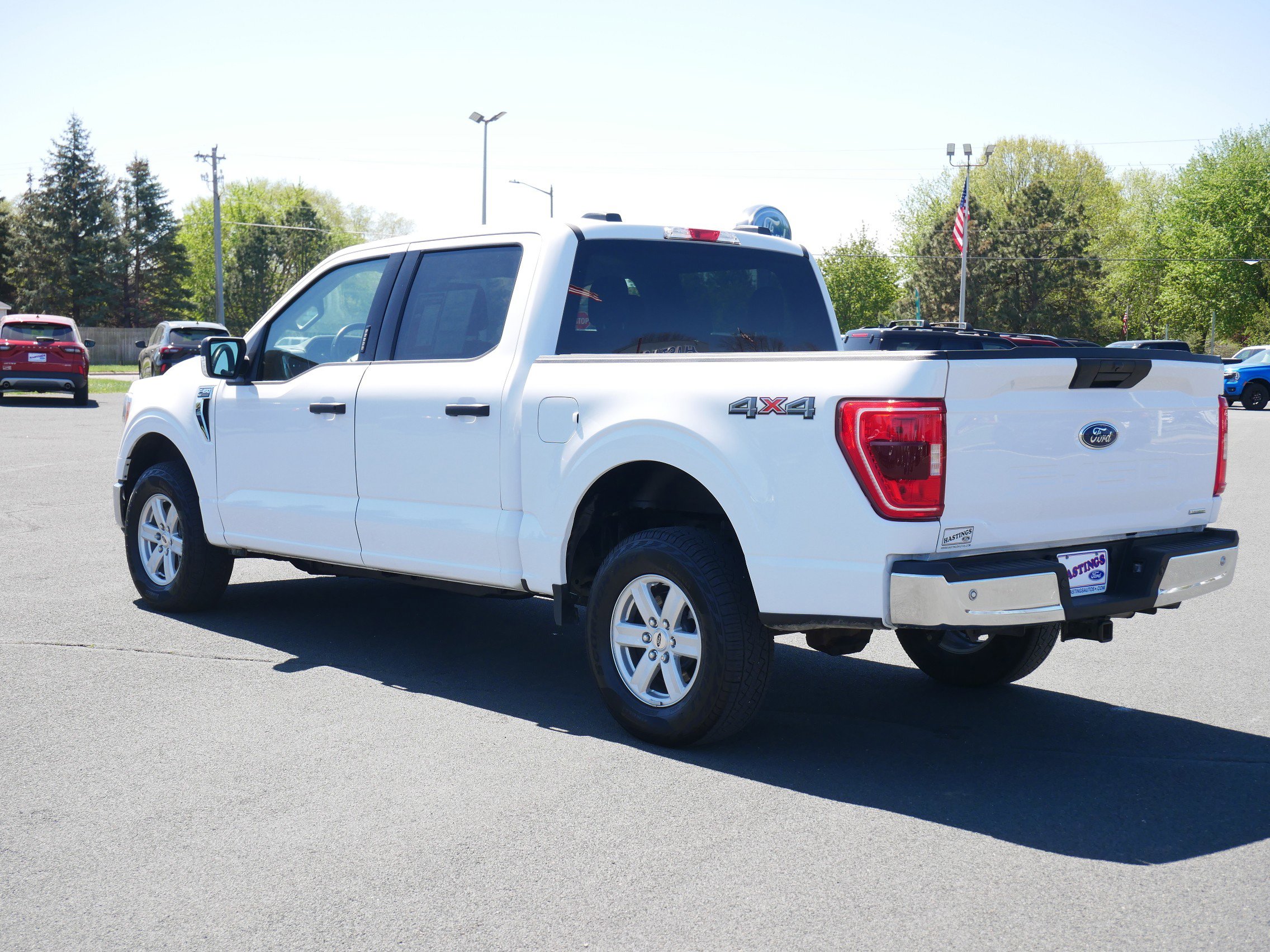 2022 Ford F-150 XLT photo 2