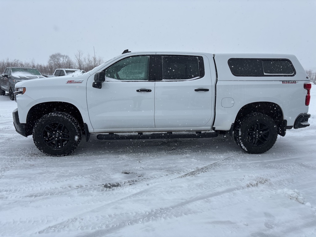 2021 Chevrolet Silverado 1500 LT Trail Boss photo 2
