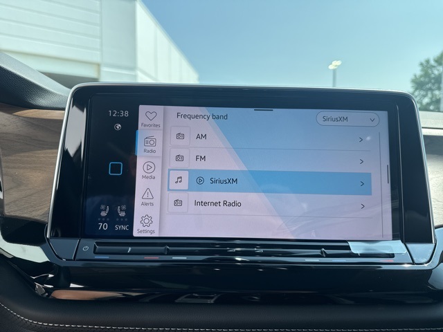 2026 Volkswagen Atlas SE Technology photo 16