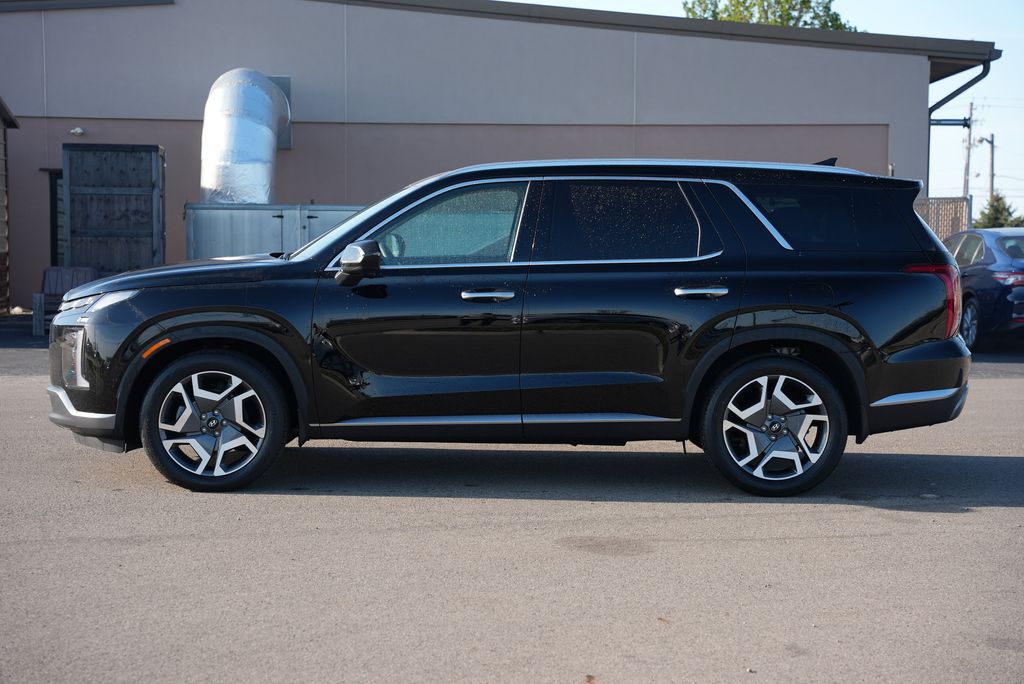 2025 Hyundai Palisade SEL photo 4