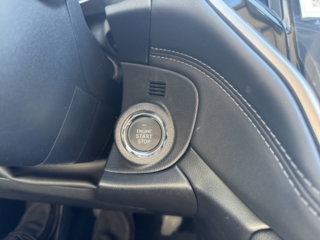2025 Subaru Outback Touring XT photo 9