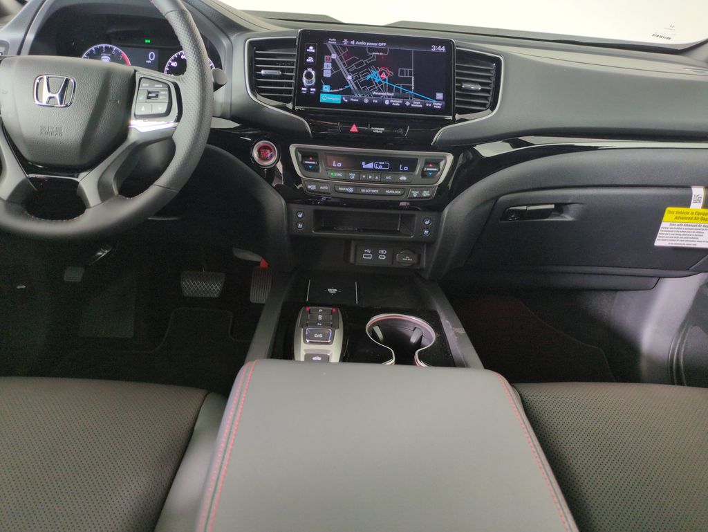 2026 Honda Ridgeline Black Edition photo 16
