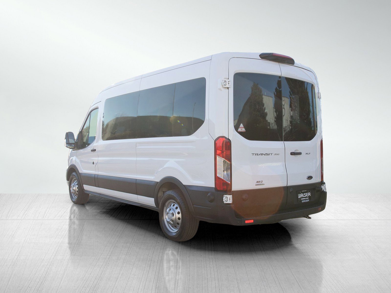 2024 Ford Transit Passenger XLT photo 2