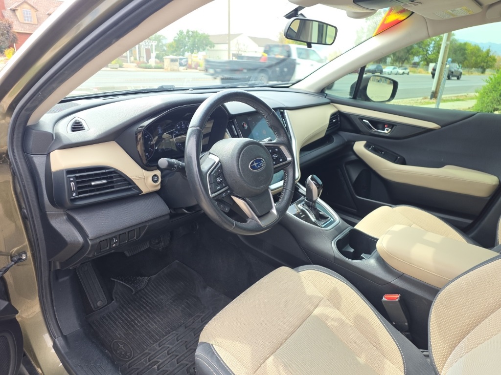 2022 Subaru Outback Premium photo 8