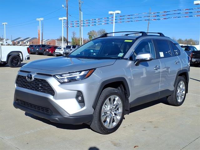 2025 Toyota RAV4 XLE Premium's photo