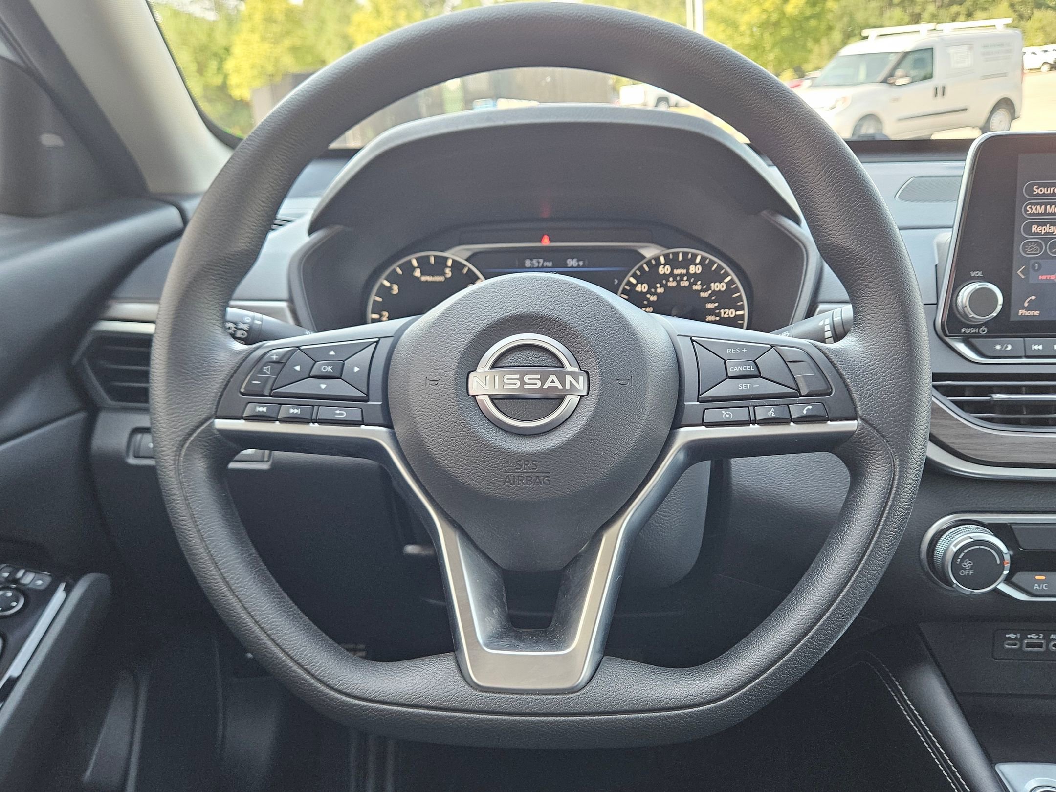 2023 Nissan Altima 2.5 SV photo 15
