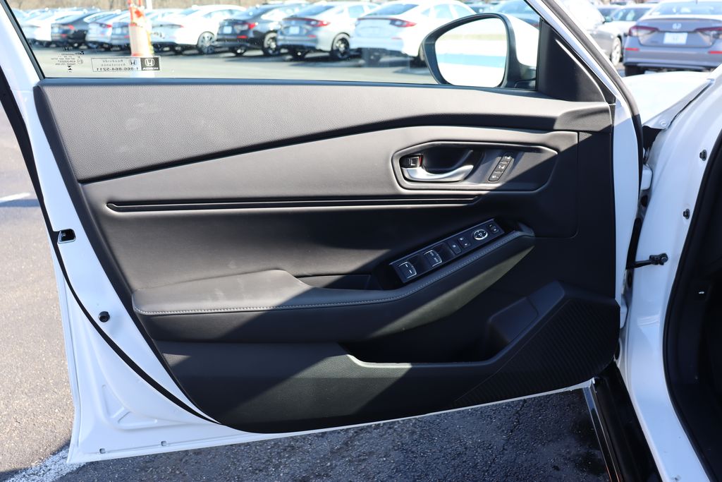 2025 Honda Accord Hybrid Touring photo 26