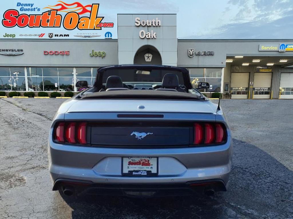 2023 Ford Mustang EcoBoost Premium photo 3