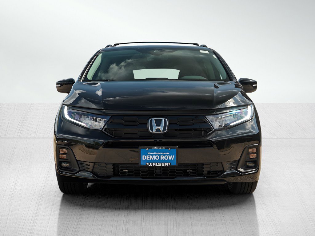 2026 Honda Odyssey Touring photo 2