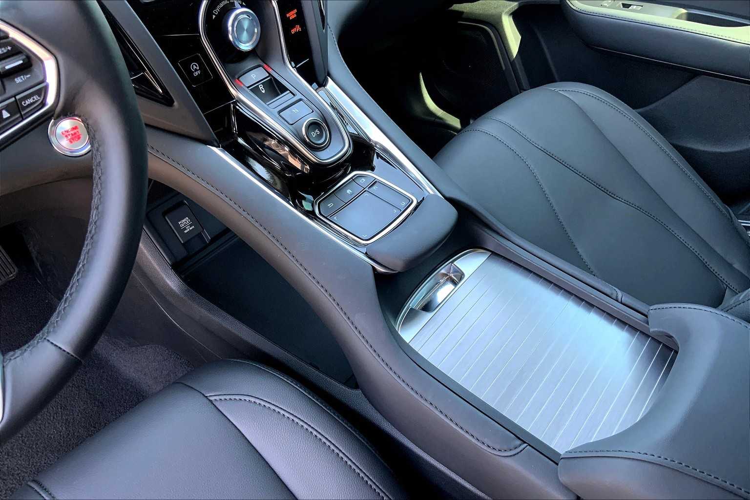 2024 Acura RDX photo 13