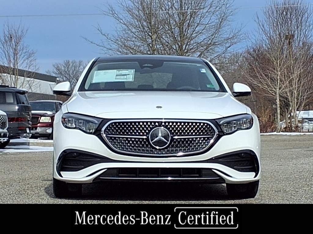 2025 Mercedes Benz E 350 photo 3