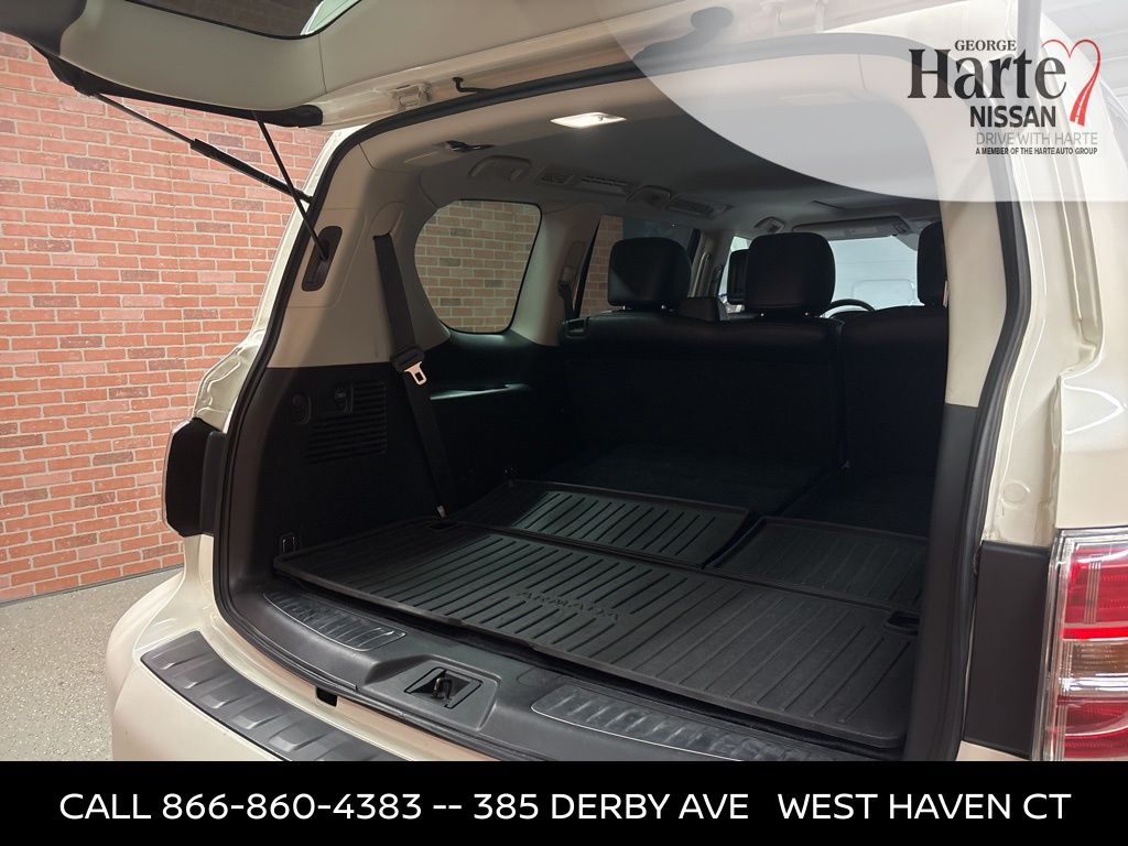 2018 Nissan Armada Platinum photo 22
