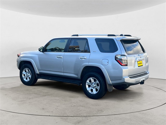 2024 Toyota 4Runner SR5 Premium photo 3