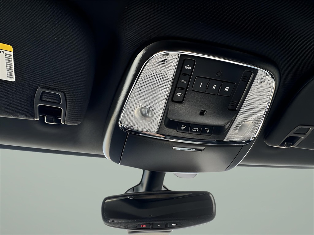 2021 Jeep Grand Cherokee Trailhawk photo 22