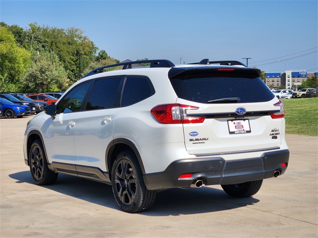 2024 Subaru Ascent Onyx Edition photo 4