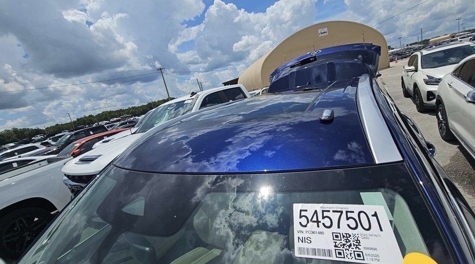 2023 Infiniti QX60 Luxe photo 11