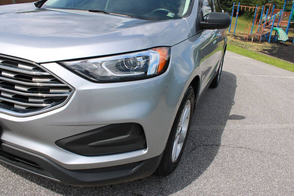 2020 Ford Edge SE photo 40