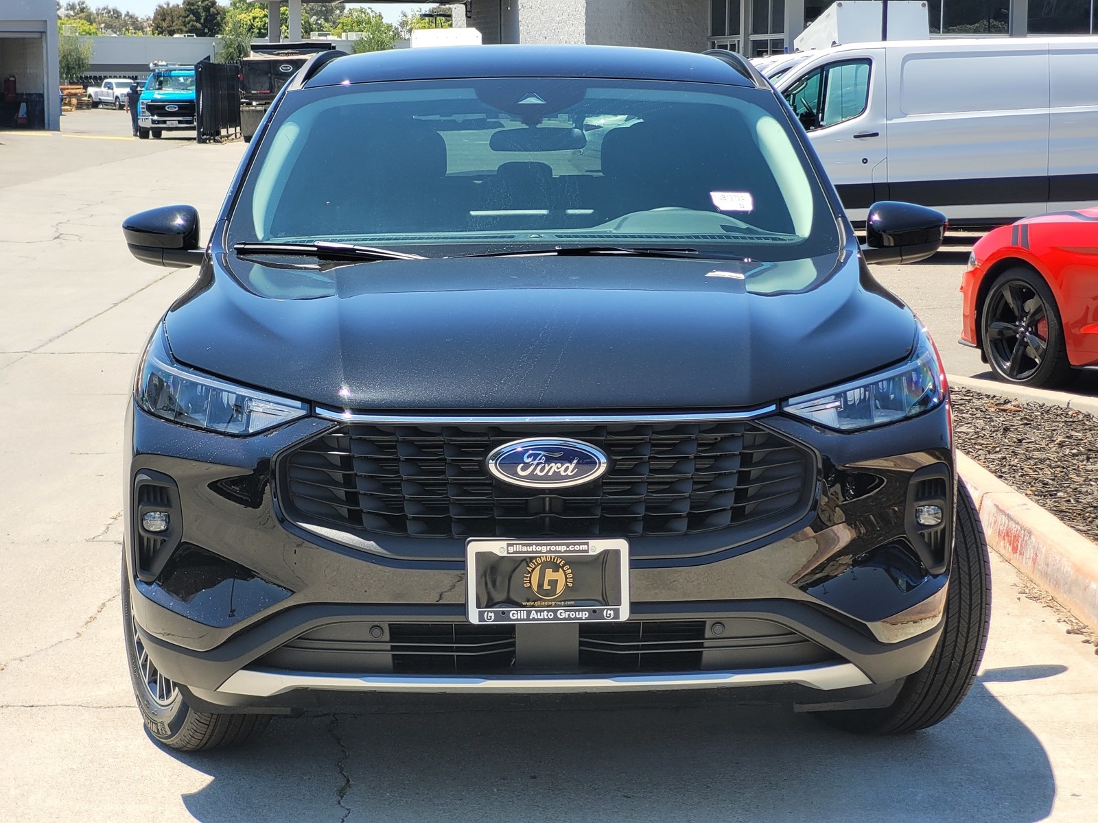 2025 Ford Escape Base photo 2