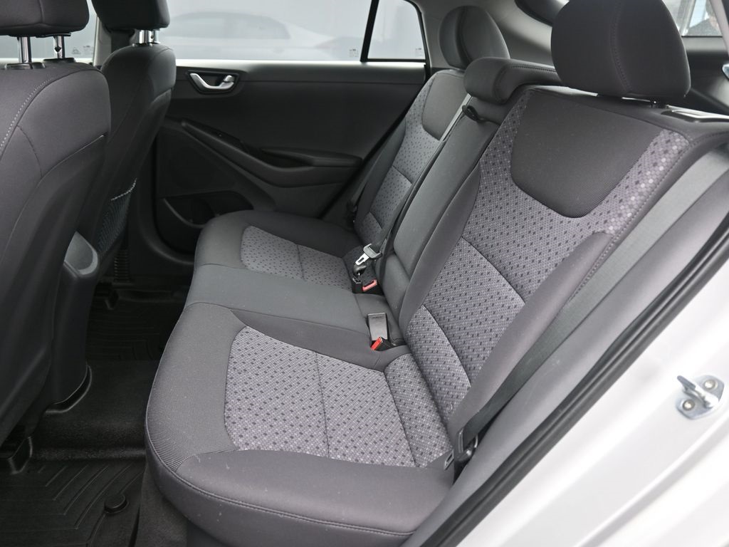 2019 Hyundai Ioniq SEL photo 11