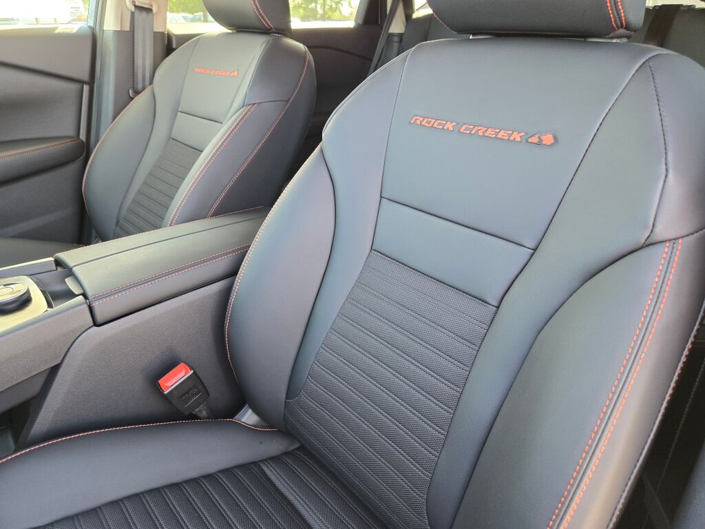 2026 Nissan Rogue SV photo 18