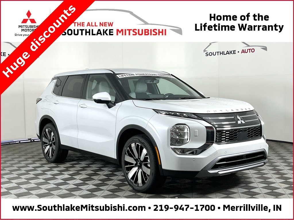 2026 Mitsubishi Outlander SE's photo