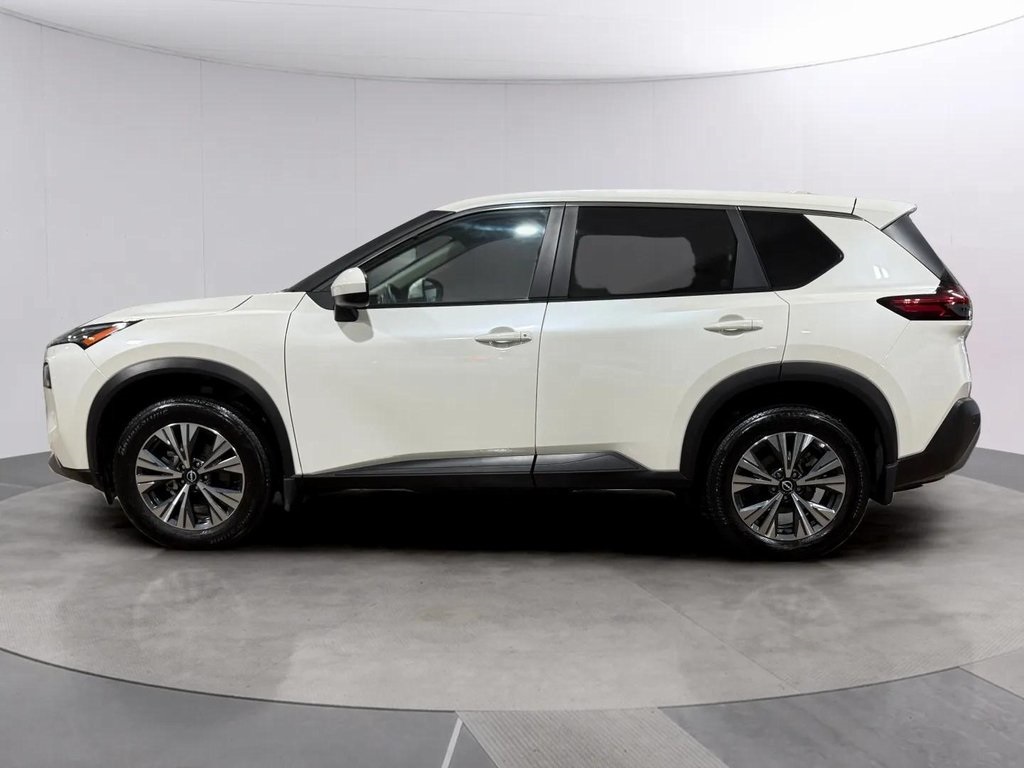 2023 Nissan Rogue SV photo 4