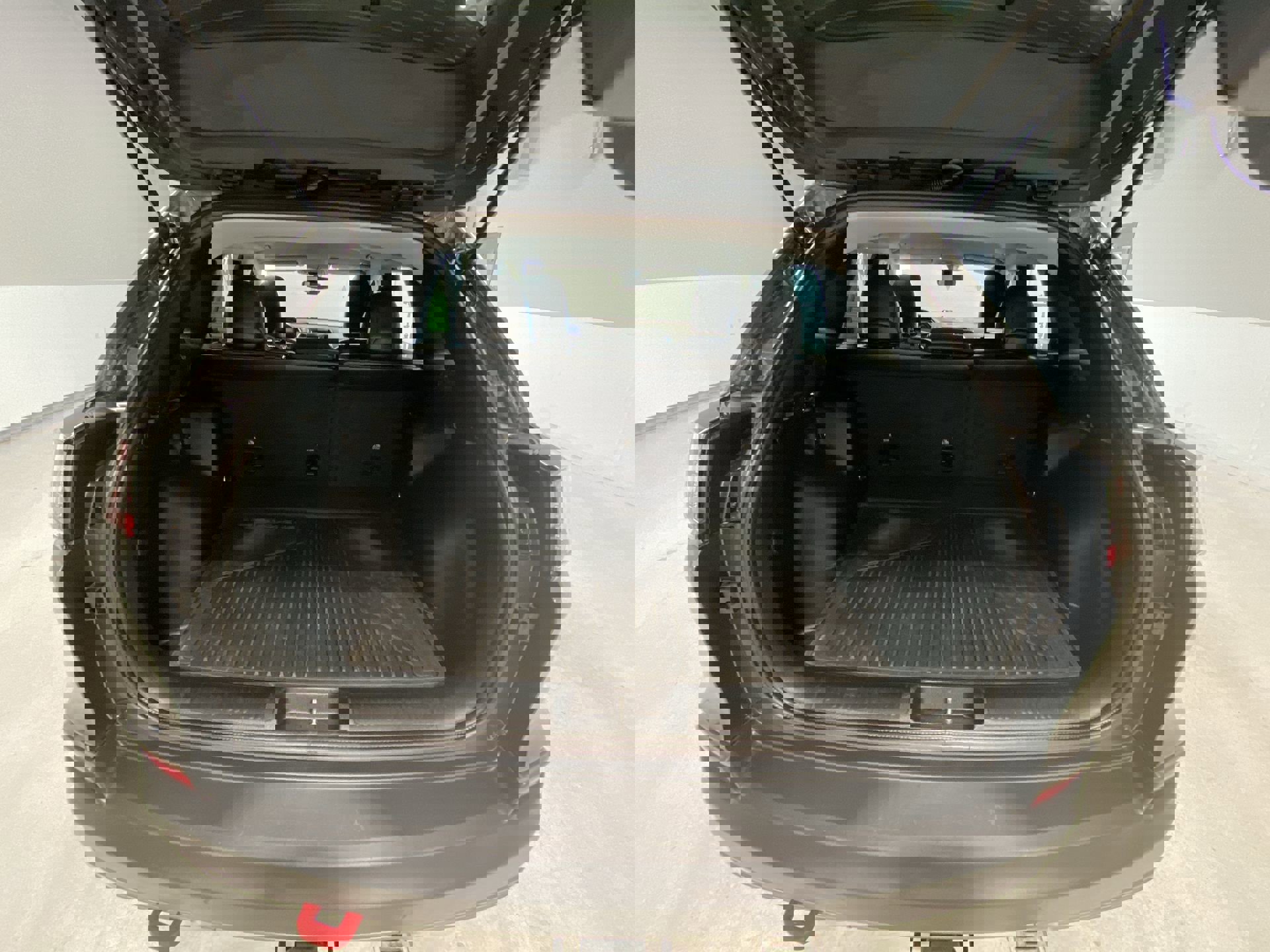 2019 Jeep Cherokee Trailhawk photo 23