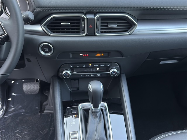 2025 Mazda CX-5 2.5 S Preferred photo 13
